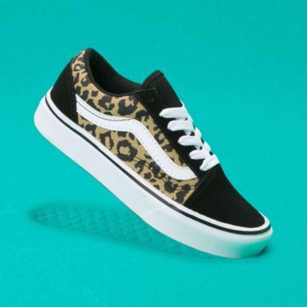 VANS ComfyCush Old Skool Leopard Kids Sneakers EUC